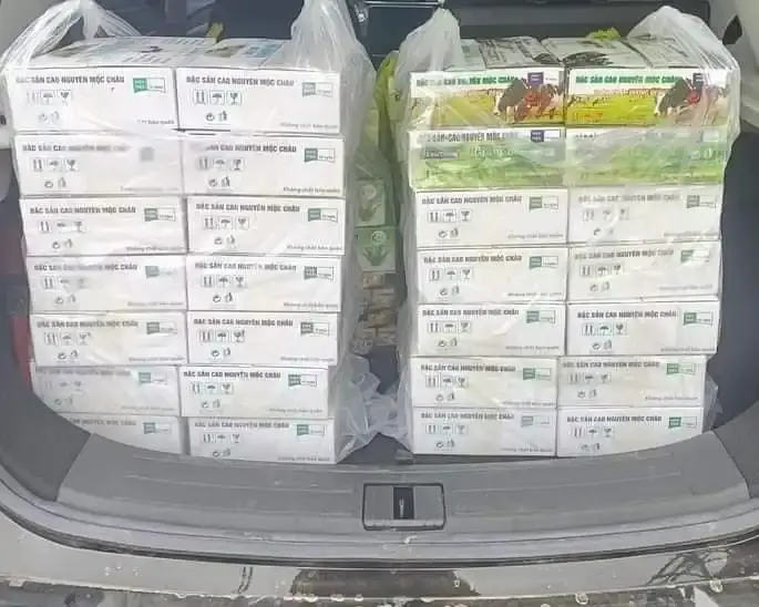 Sua-chua-Moc-Chau-loai-nao-ngon-nhat-nep-cam-deo-bui